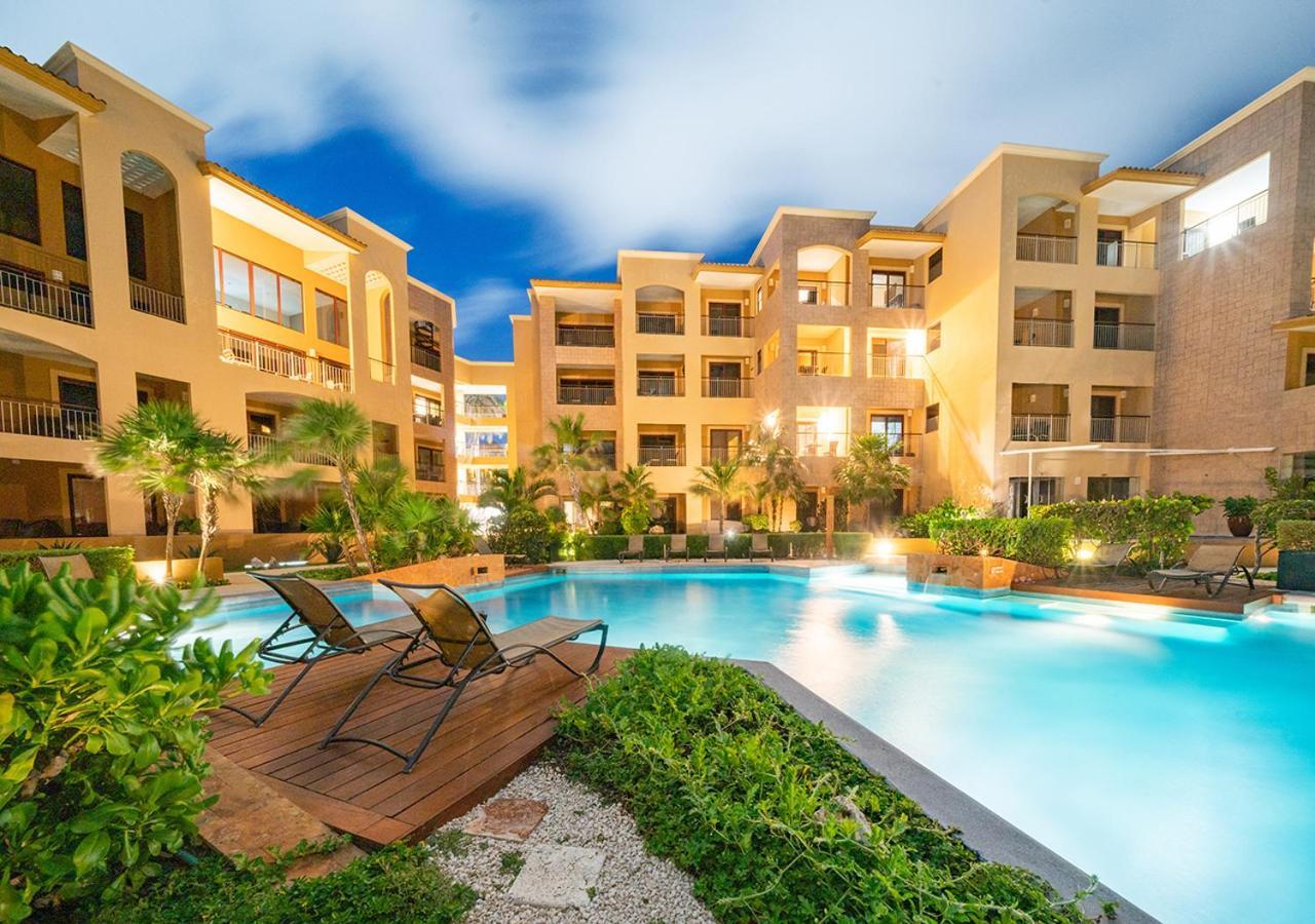 Beachfront 1 Bedroom Condo - El Faro, Surf 407 Playa del Carmen Exterior photo